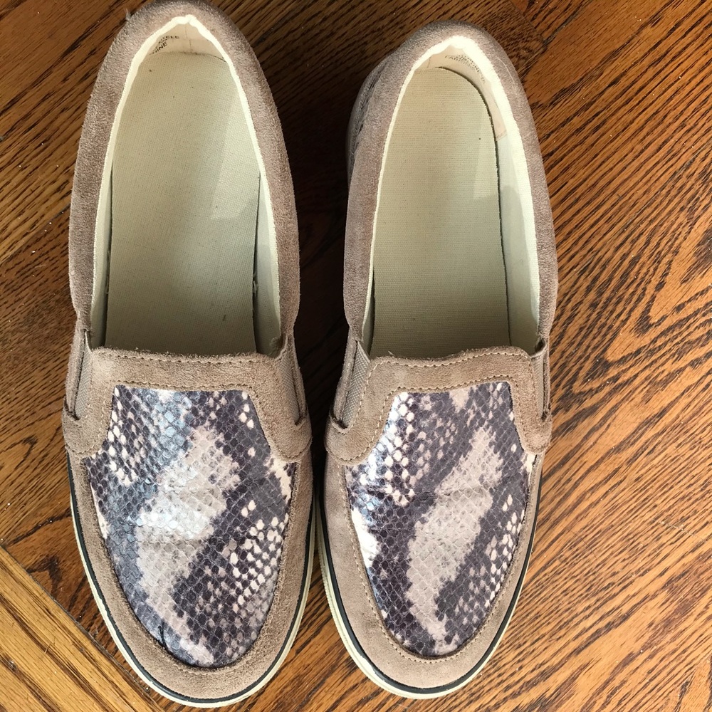 Nine West sport shoes, size 7